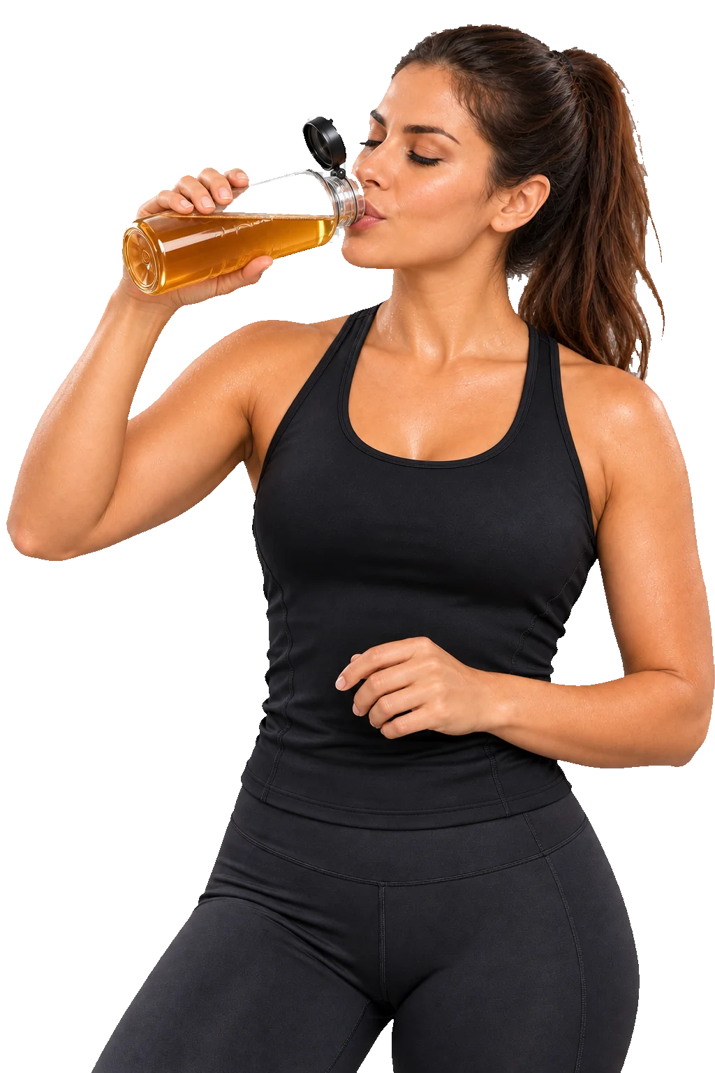 La atleta toma Panela Plus de una botella deportiva transparente con bebida de color ámbar natural.